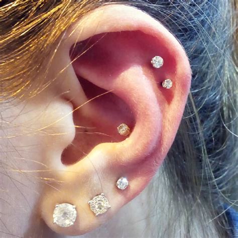 Our fully trained piercers use sanitised, single use equipment for the highest level of safety. . Ear peircing near me